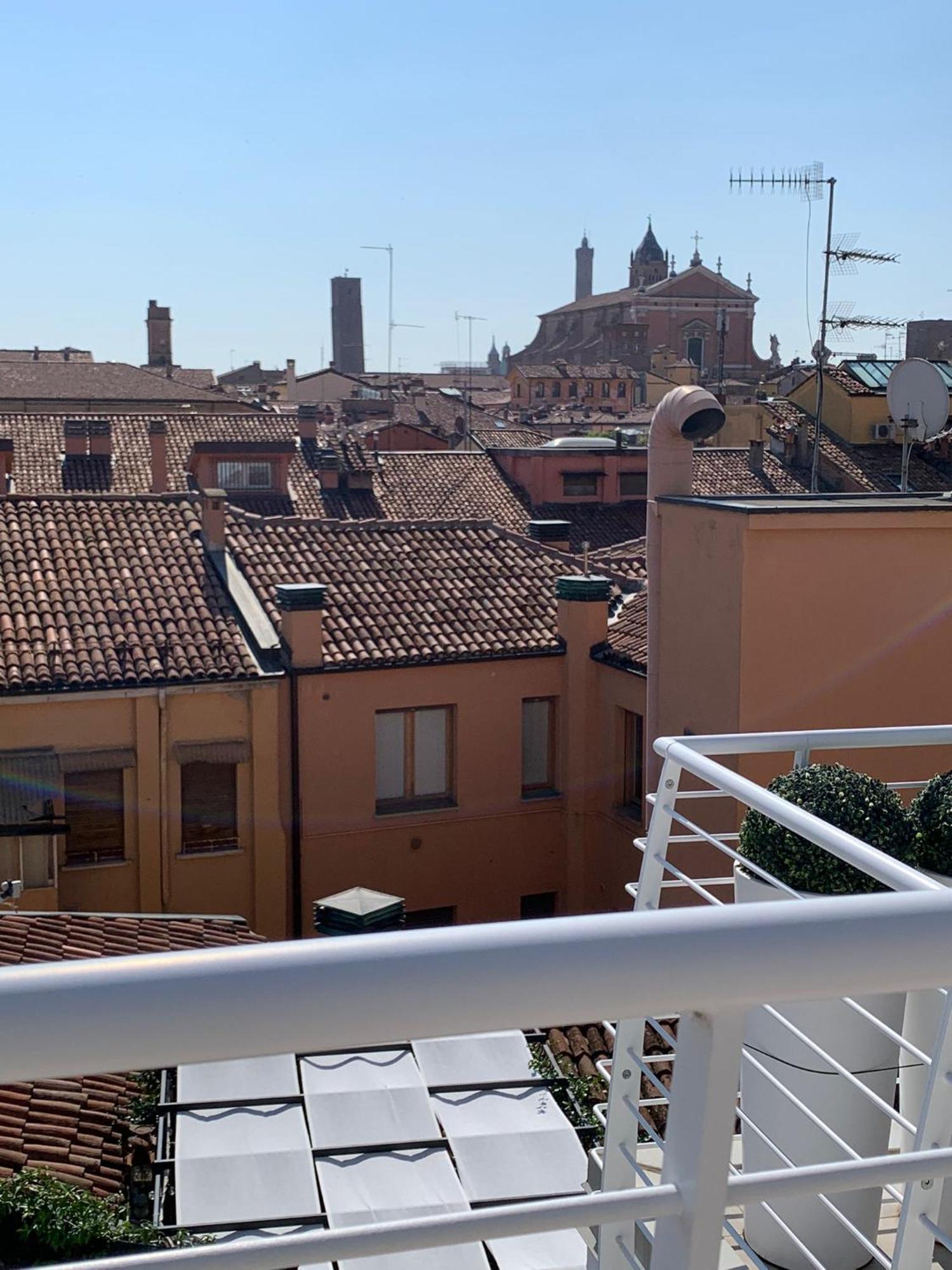 L'Attico Dell'Edera Apartment Bologna Ngoại thất bức ảnh